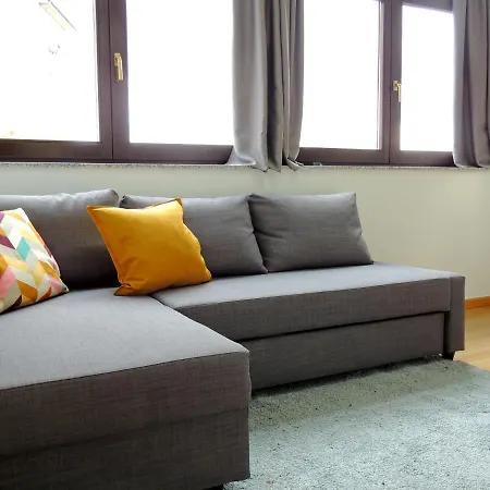 Casa Aurea-apartamento Zona Antigua,parking Y Wifi By Delabra 奥维耶多